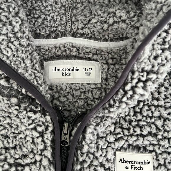 Abercrombie Kids Sherpa Pullover Hoodie gray size 11/12 kids - Picture 4 of 4
